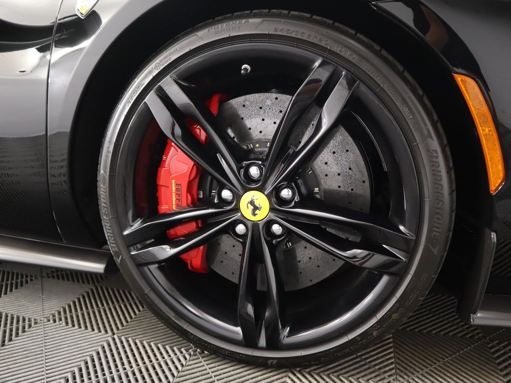 2025 Ferrari 296 GTB photo 25
