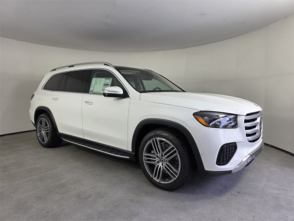 2026 Mercedes-Benz GLS Base's photo