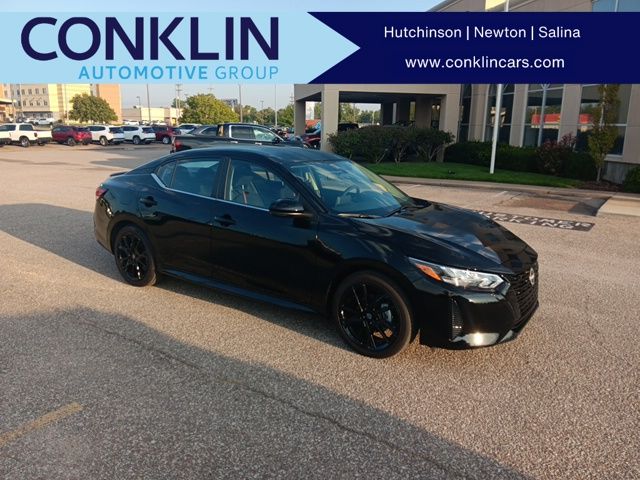 2025 Nissan Sentra SR's photo