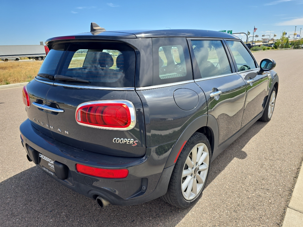 2017 Mini Clubman Base S ALL4 photo 5