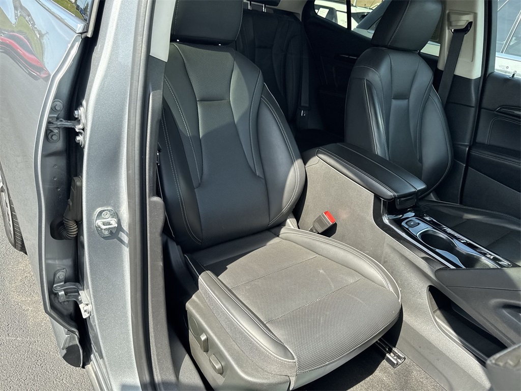 2023 Buick Envision Essence photo 29