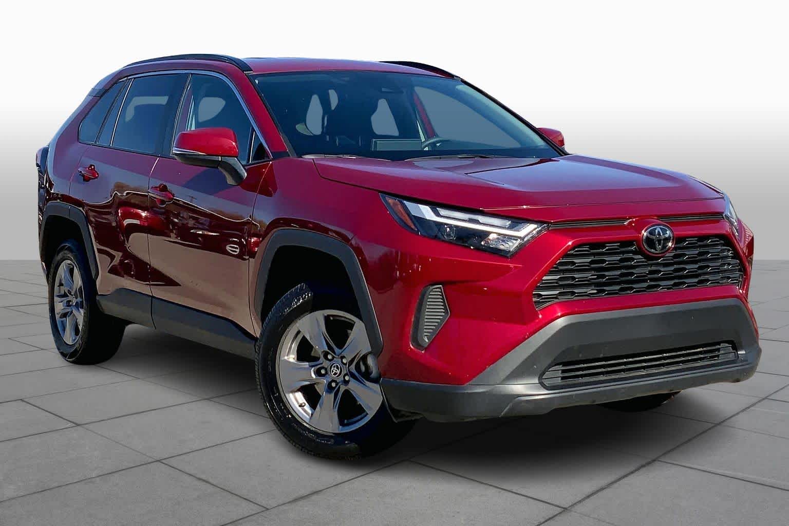 Used 2025 Toyota RAV4 XLE with VIN 2T3W1RFV0SW369275 for sale in Northfield, Minnesota