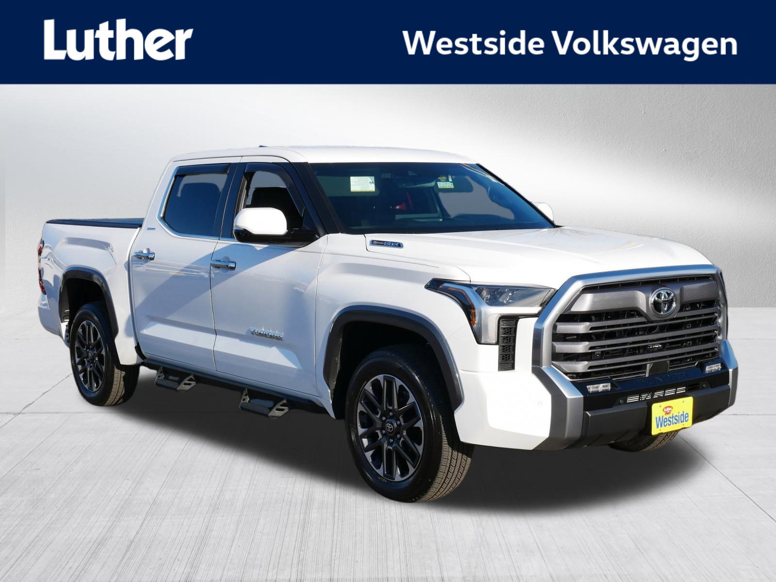 2025 Toyota Tundra Limited's photo