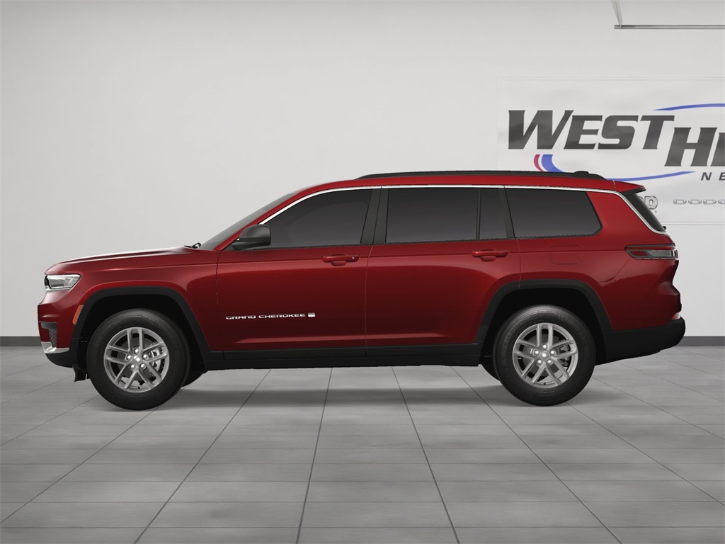 2025 Jeep Grand Cherokee Laredo X photo 3