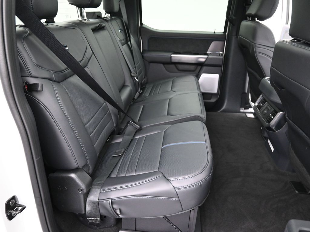 2026 Ford F-250 Platinum photo 25