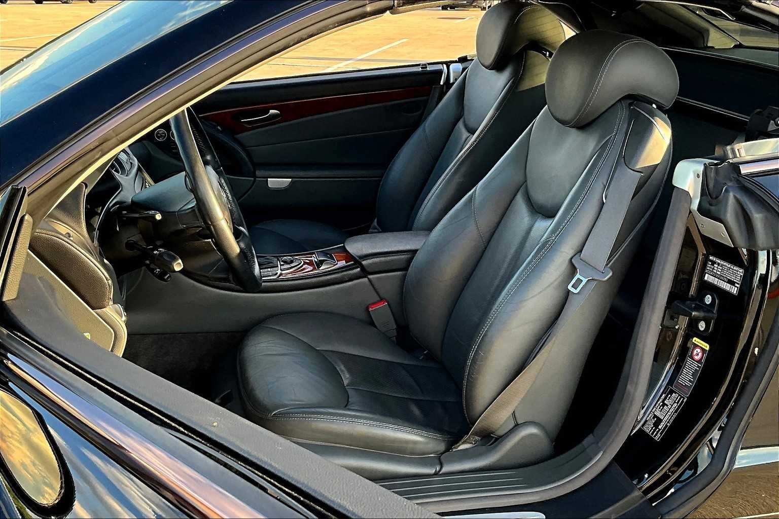 2005 Mercedes Benz SL 500 photo 7