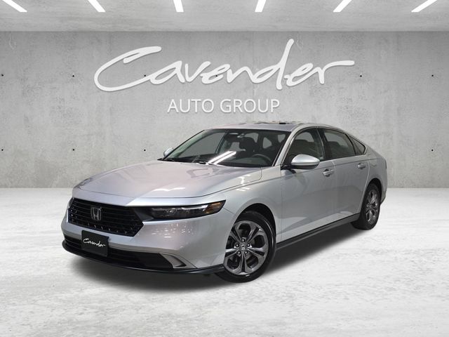 2024 Honda Accord EX's photo