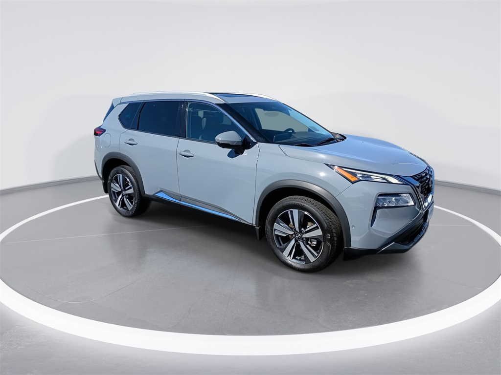 2023 Nissan Rogue SL photo 2