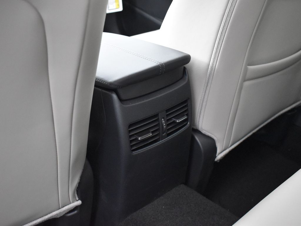 2023 Mazda CX-30 2.5 S Preferred photo 21
