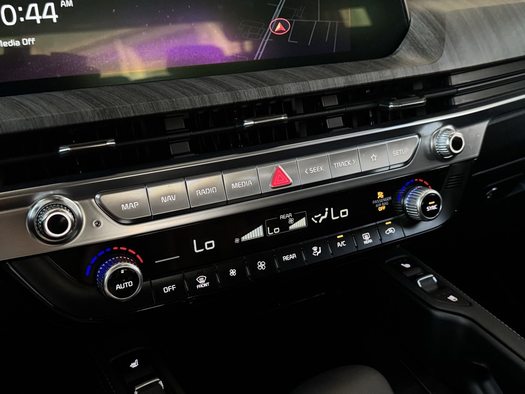2024 Kia Telluride SX photo 29