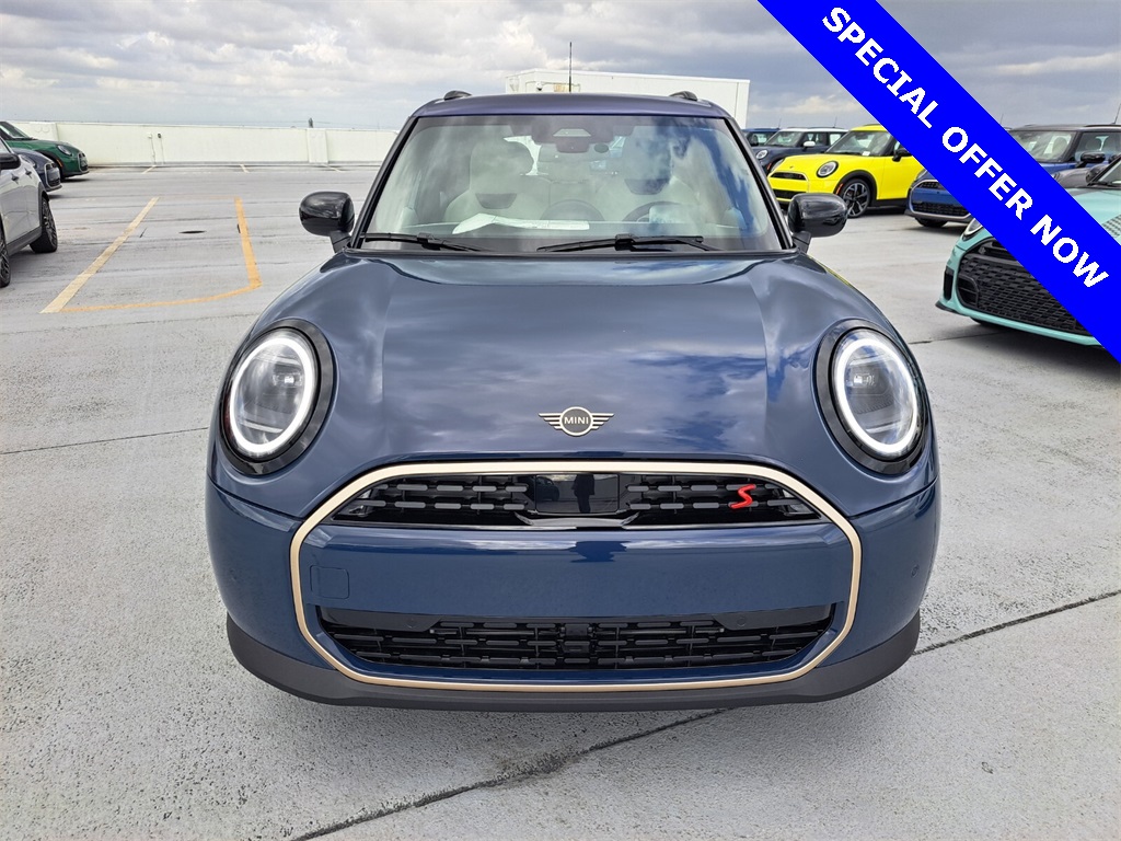 2025 Mini Cooper 4 Door Hardtop Signature photo 8