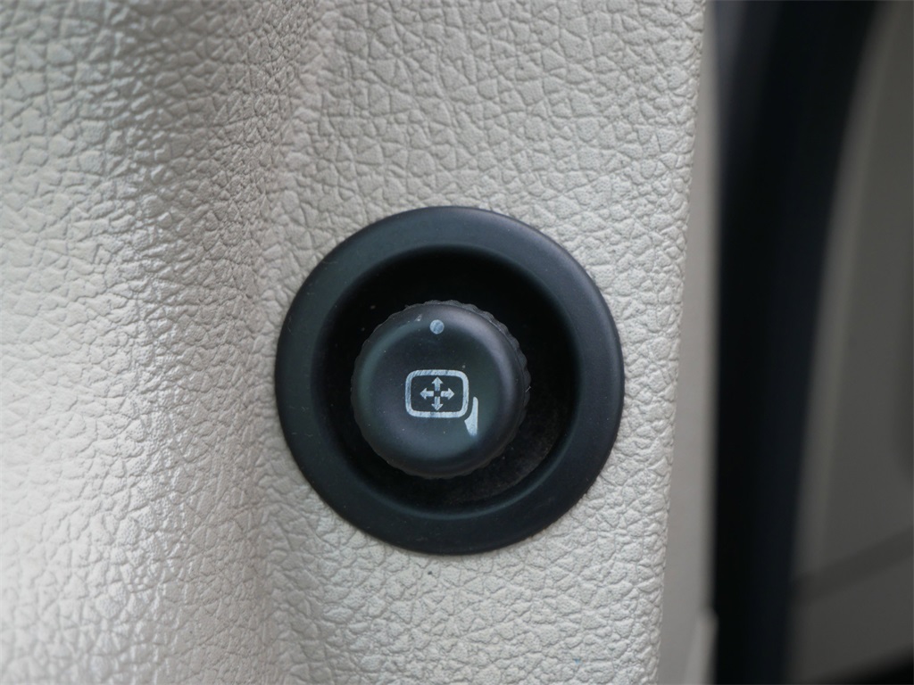 2007 Ford Explorer Sport Trac XLT photo 19