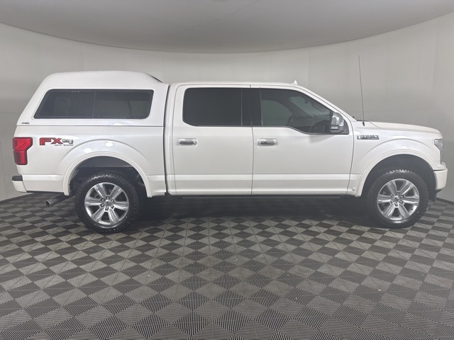 2018 Ford F-150 Platinum photo 2