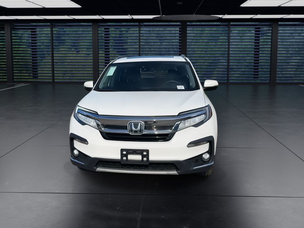 2022 Honda Pilot Touring photo 3