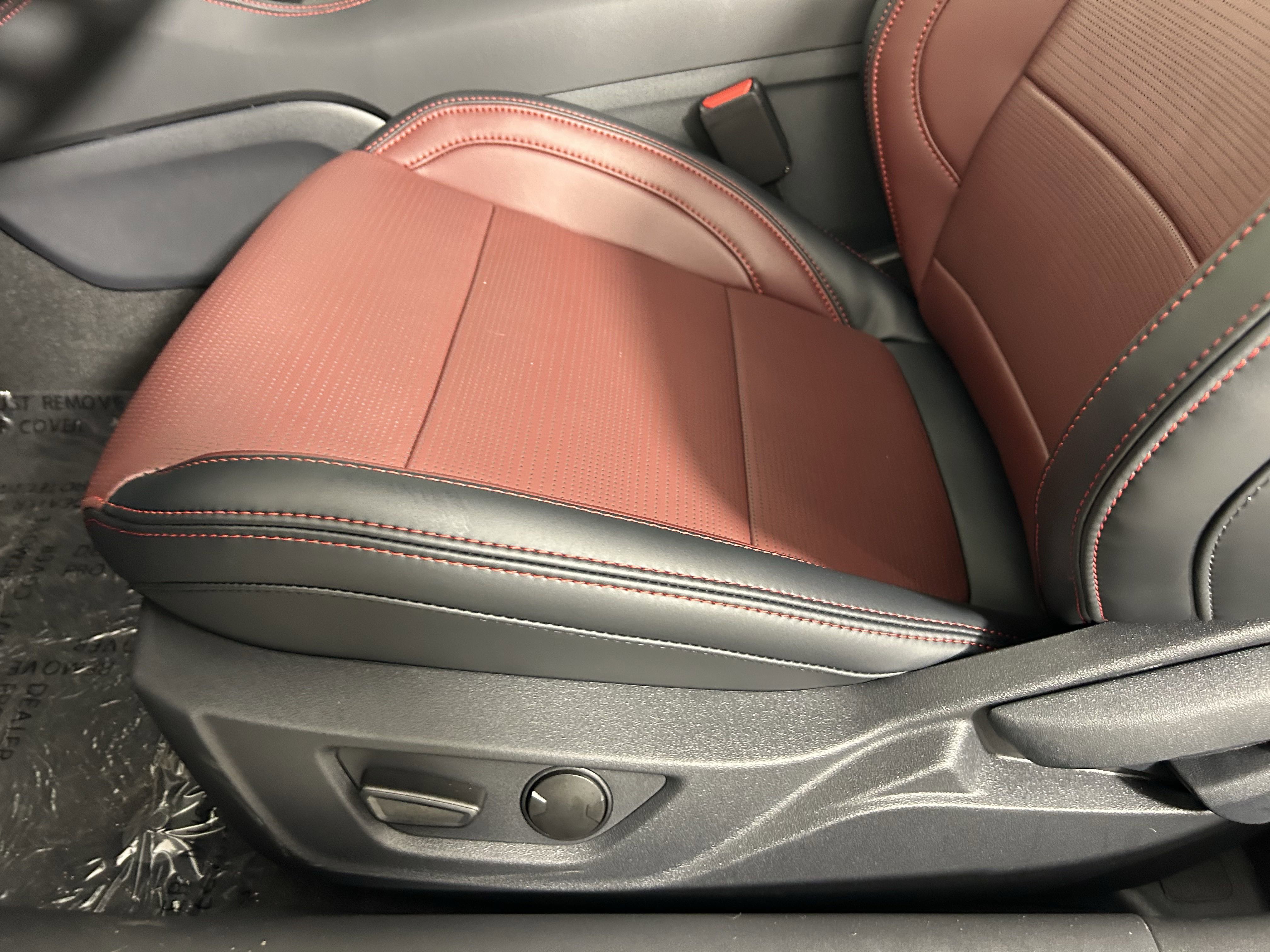 2025 Ford Mustang GT Premium photo 17