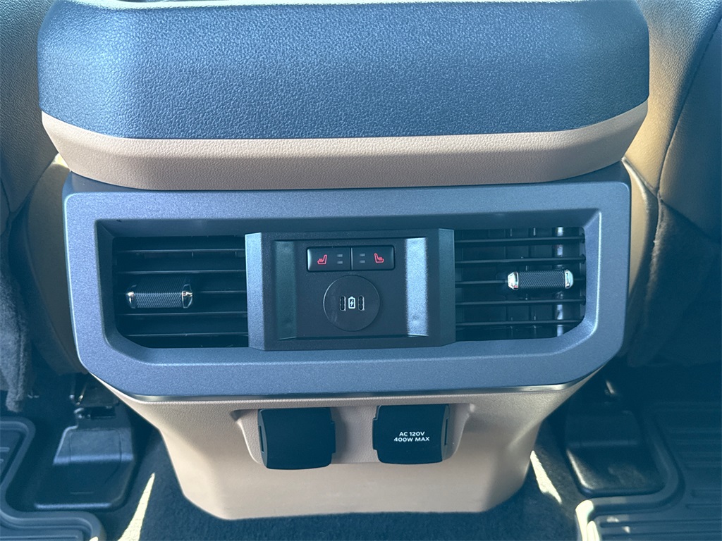 2024 Ford F-250 Lariat photo 21