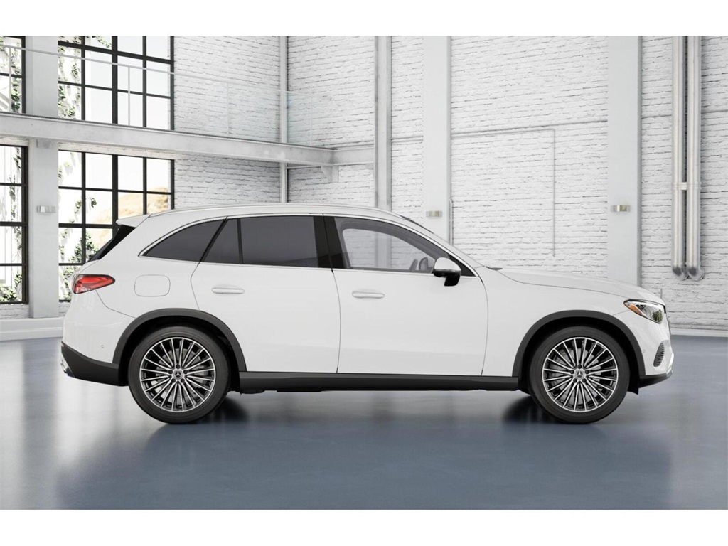2026 Mercedes Benz GLC 300 4MATIC photo 2