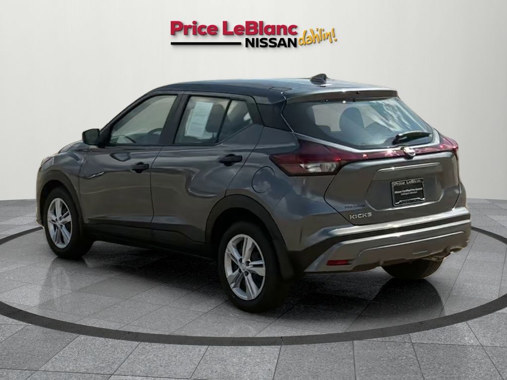 2024 Nissan Kicks S photo 4