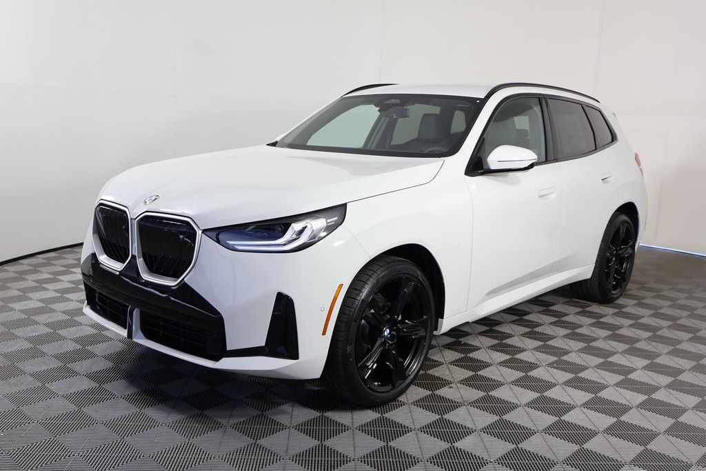2026 BMW X3 30's photo
