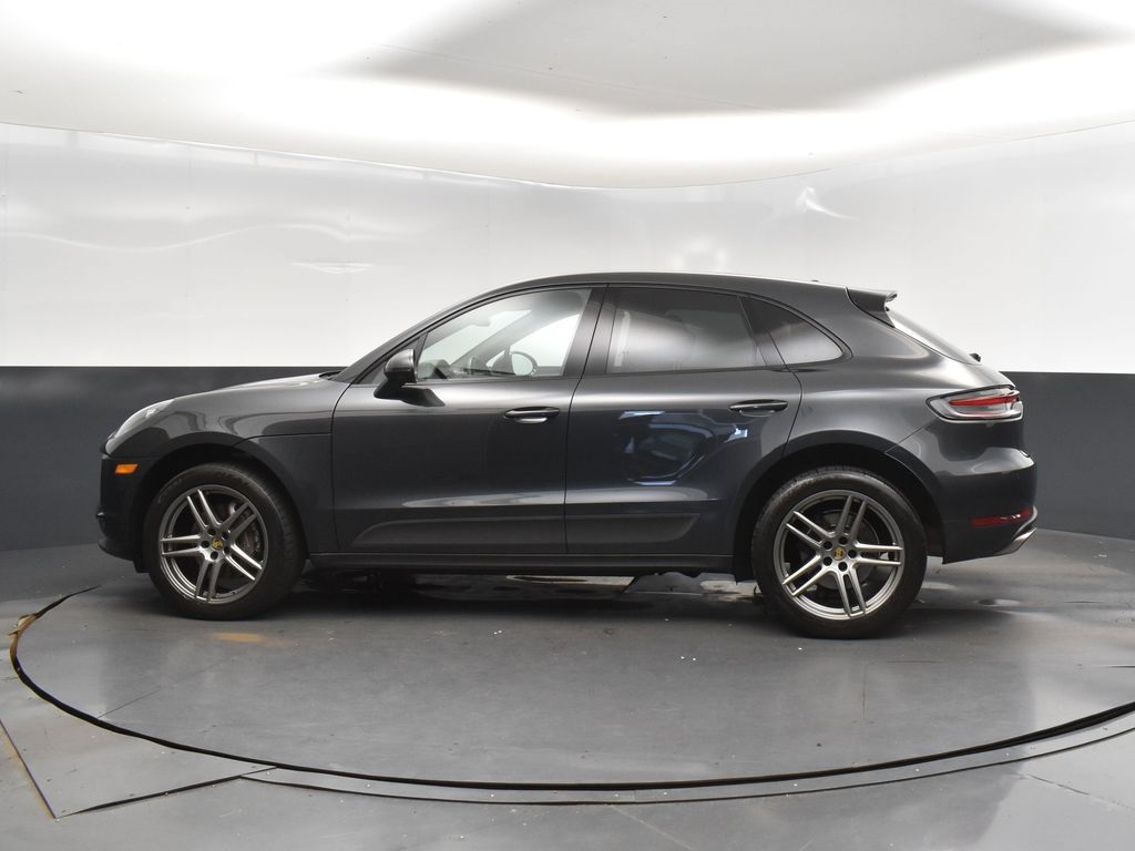 2021 Porsche Macan Base photo 4