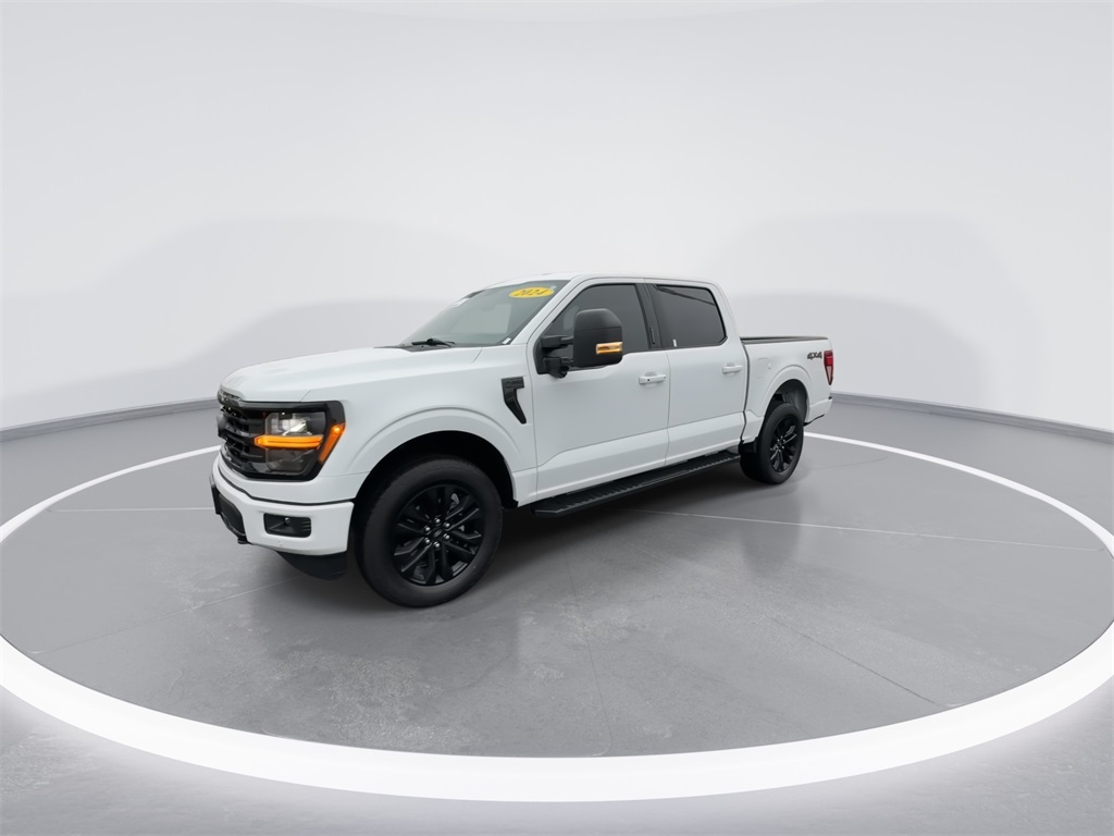 2024 Ford F-150 XLT photo 3