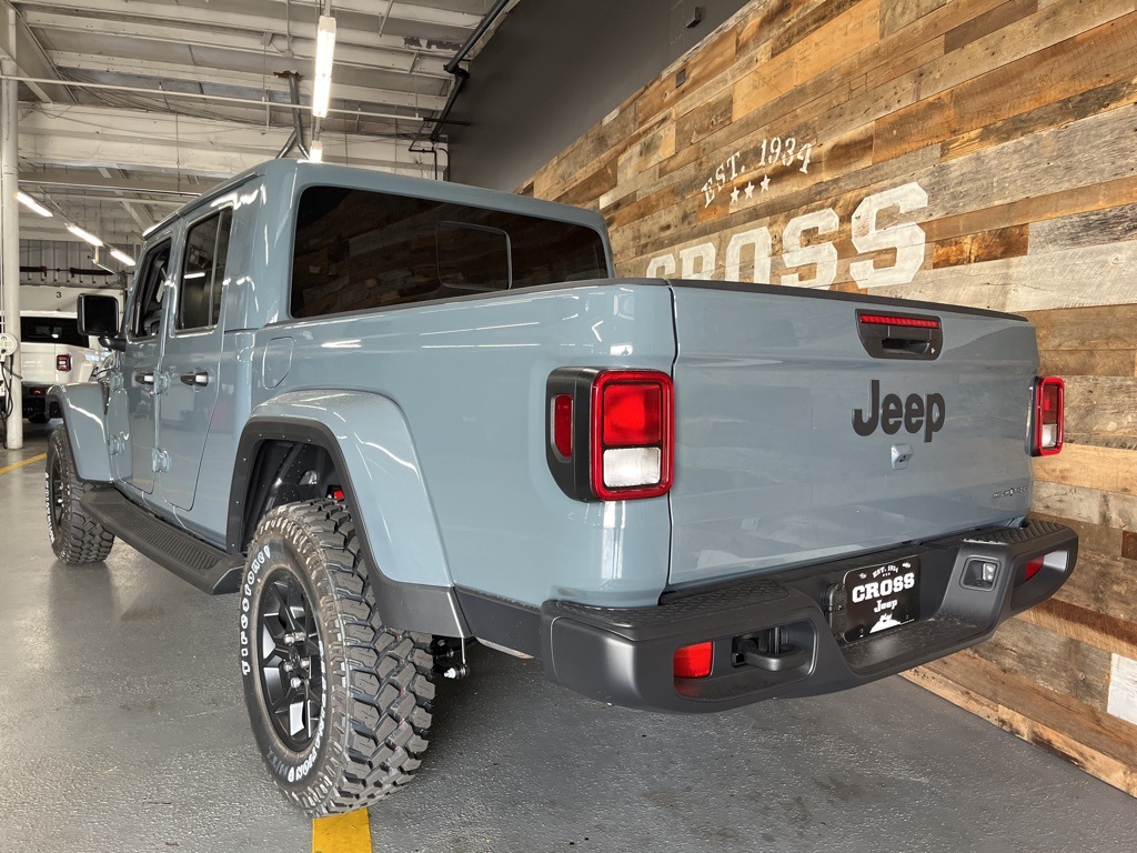 2025 Jeep Gladiator Sport photo 21