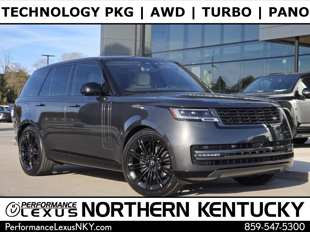 2023 Land Rover Range Rover SE's photo