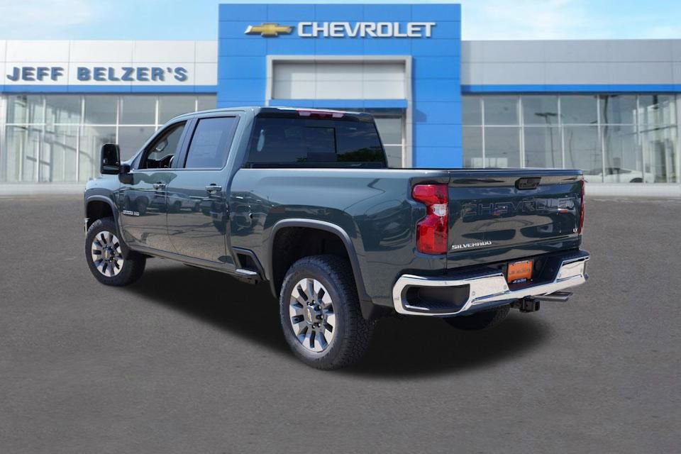 2025 Chevrolet Silverado 3500HD LT Z71 photo 5