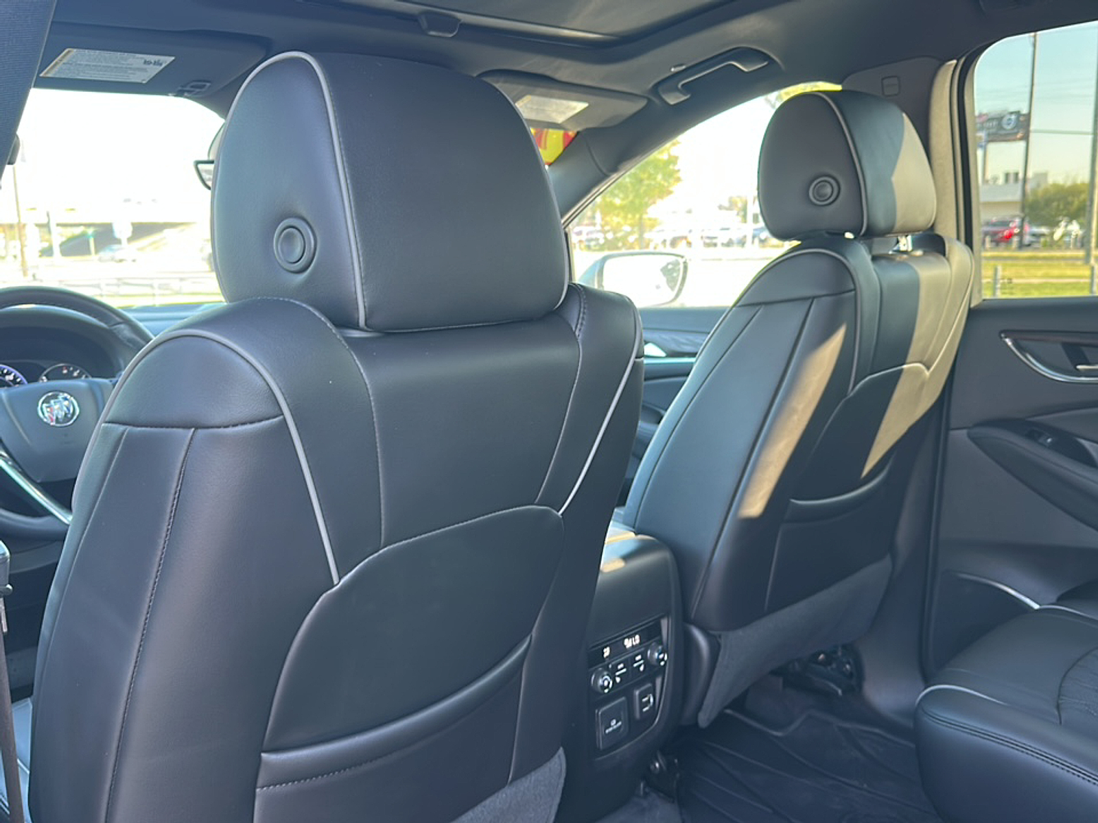 2023 Buick Enclave Avenir photo 4