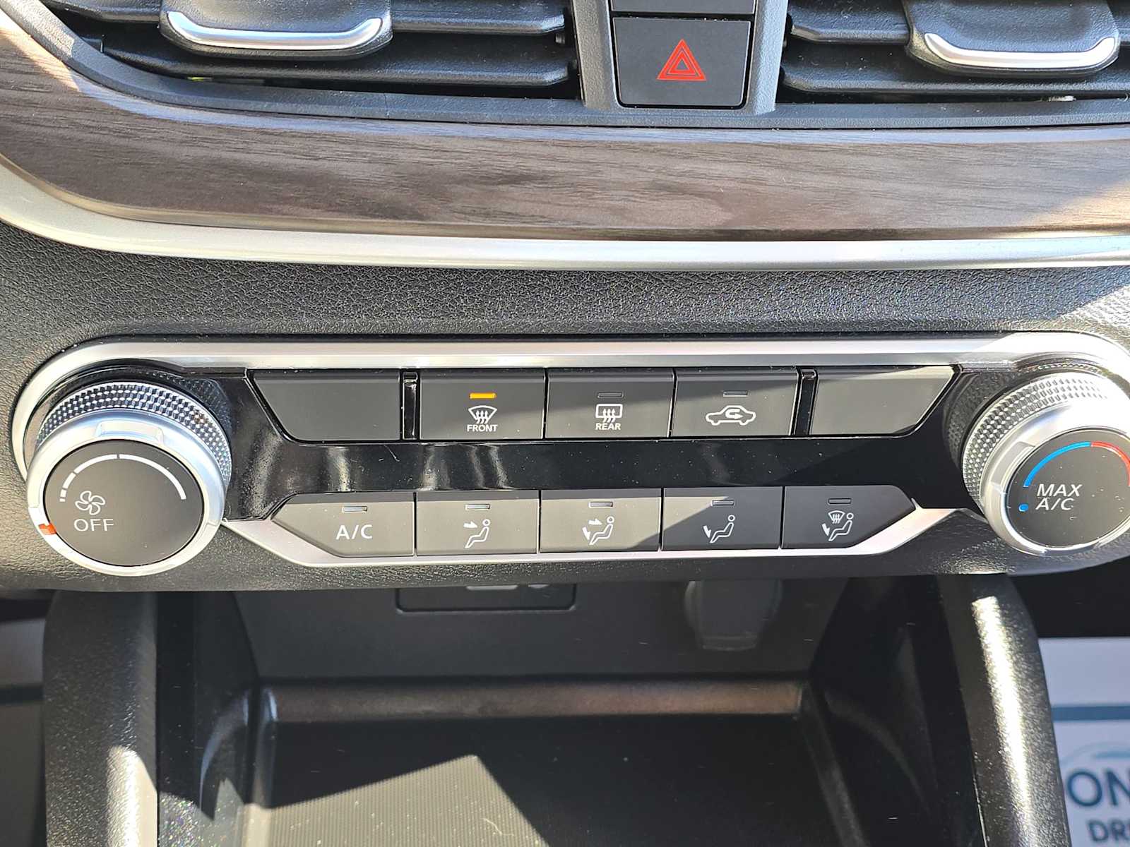 2024 Nissan Altima 2.5 SV photo 16