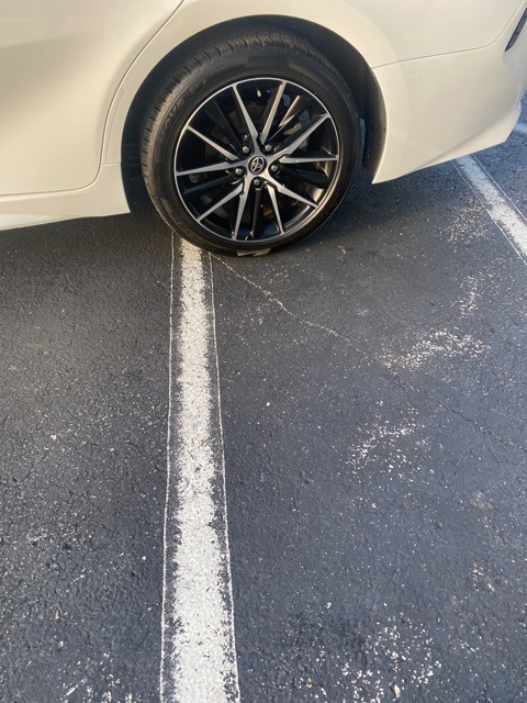 2024 Toyota Camry SE photo 4