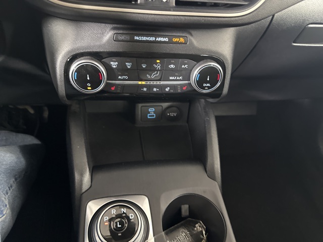 2022 Ford Escape SE photo 21