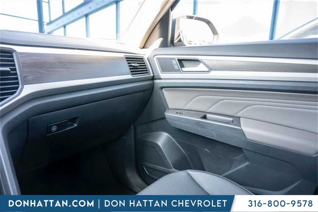 2023 Volkswagen Atlas SE photo 12