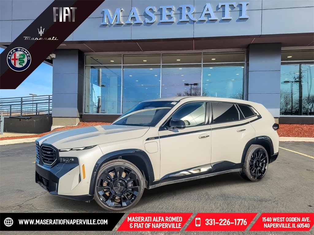 2023 BMW XM Base's photo