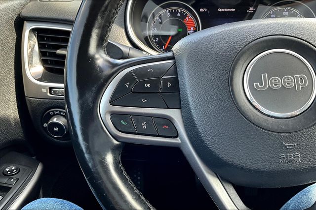 2020 Jeep Cherokee Limited photo 17