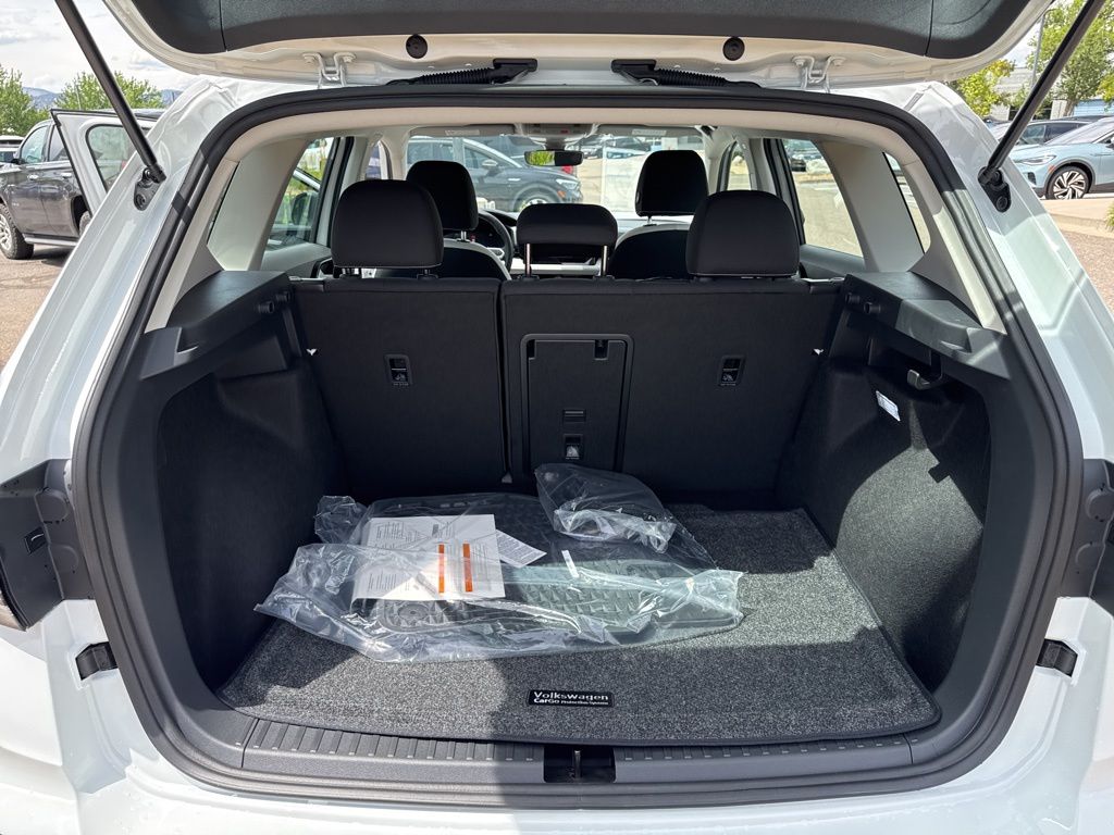 2025 Volkswagen Taos S photo 23
