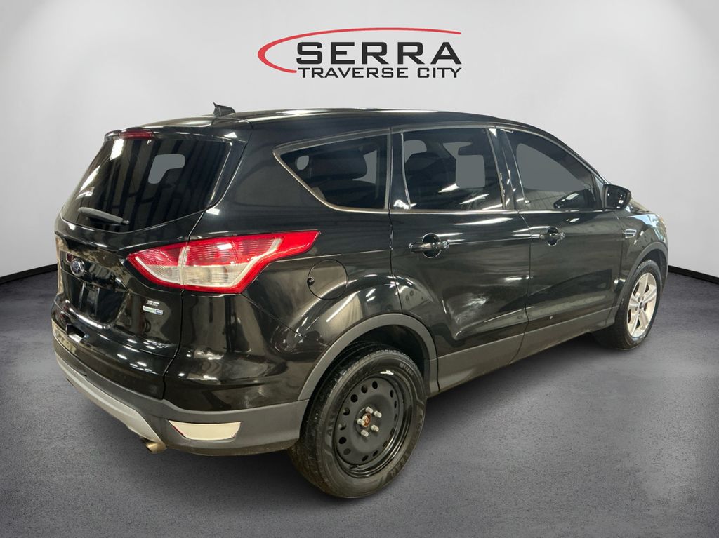 2015 Ford Escape SE photo 5
