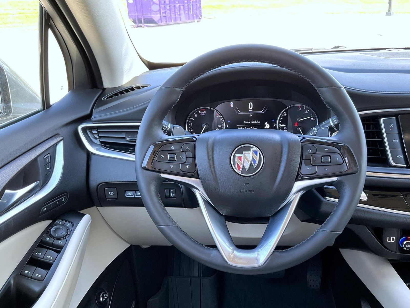 2024 Buick Enclave Avenir photo 12