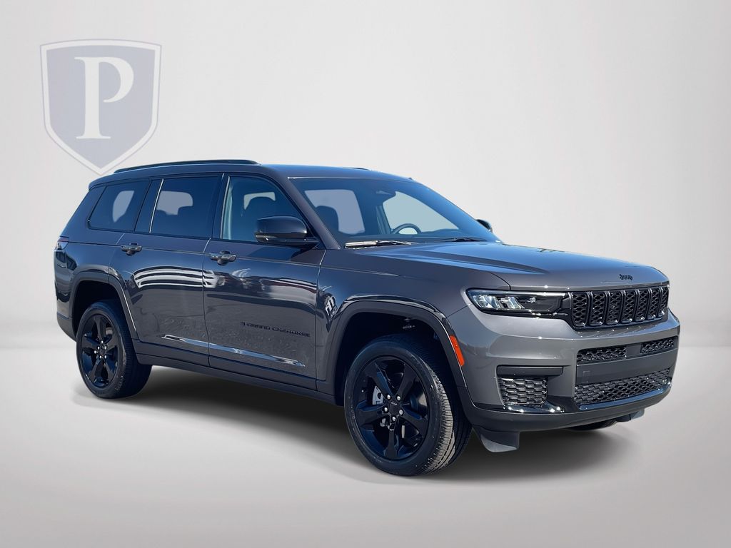 2025 Jeep Grand Cherokee L Altitude's photo