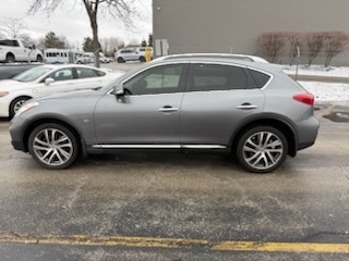 2017 INFINITI QX50 Base's photo