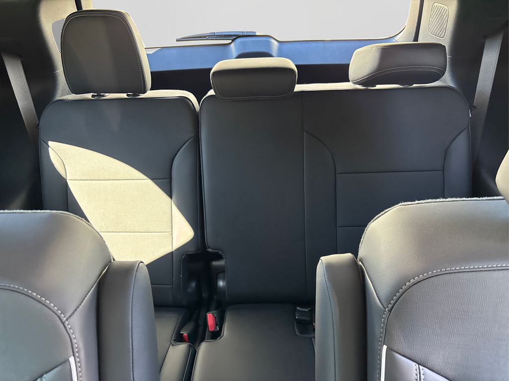 2025 Buick Enclave Preferred photo 35