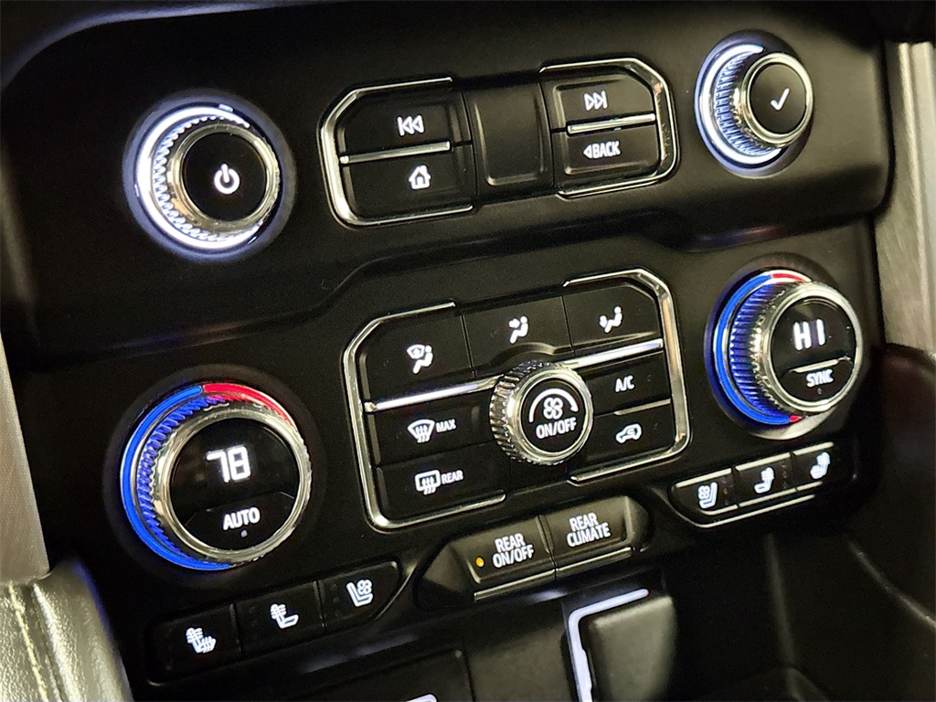 2023 Gmc Yukon SLT photo 33