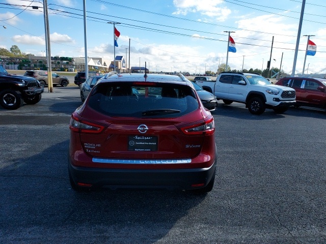 2022 Nissan Rogue Sport SV photo 2