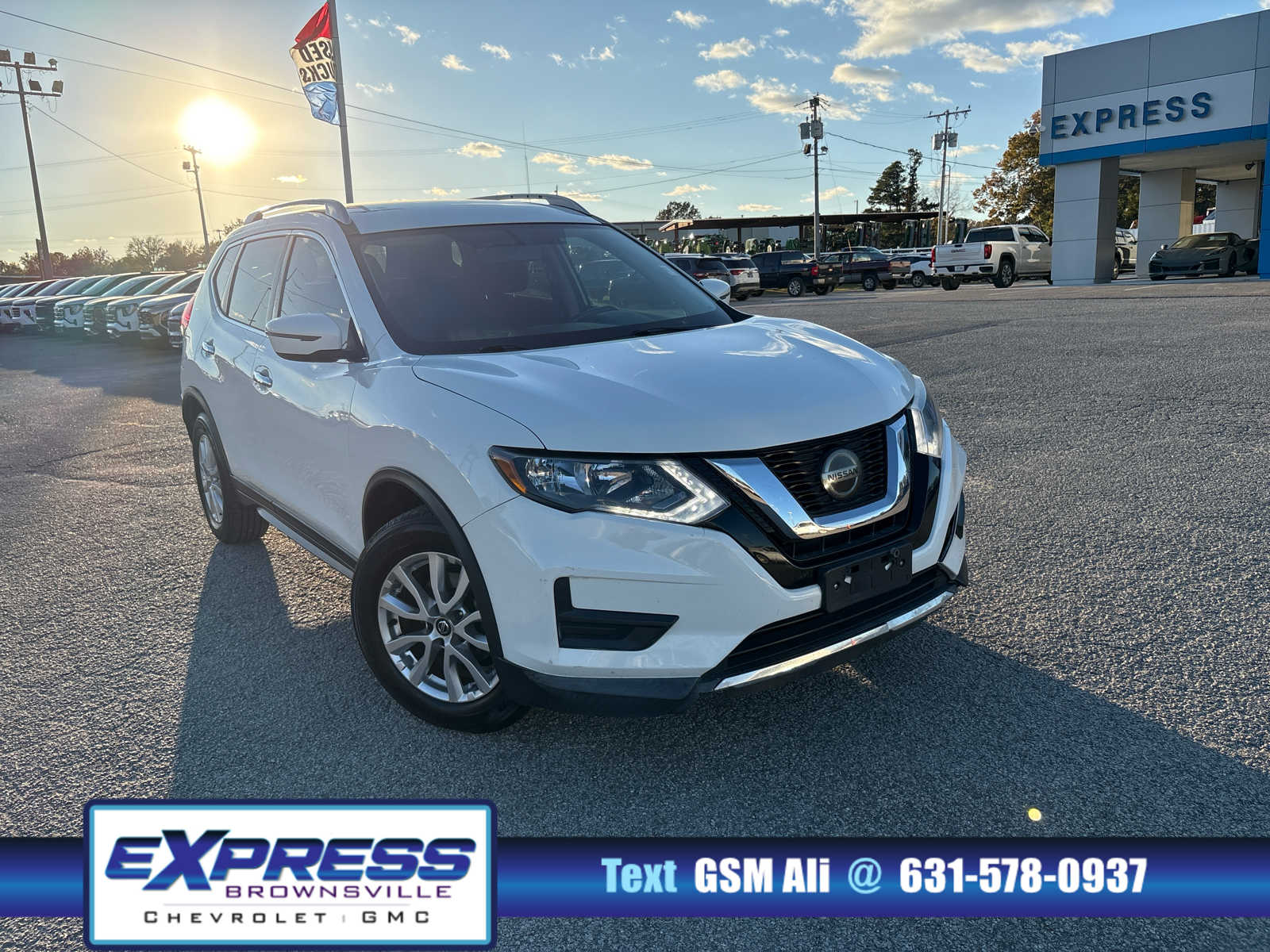 2018 Nissan Rogue SV
