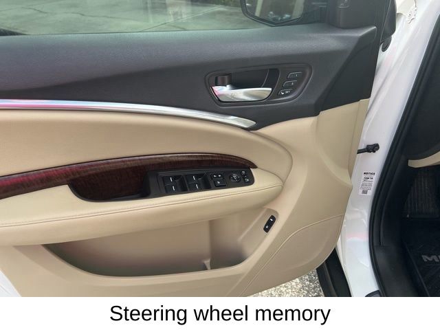 2018 Acura MDX SH-AWD Technology photo 3