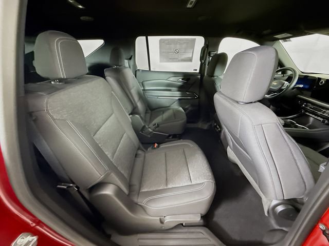 2025 Chevrolet Traverse photo 27