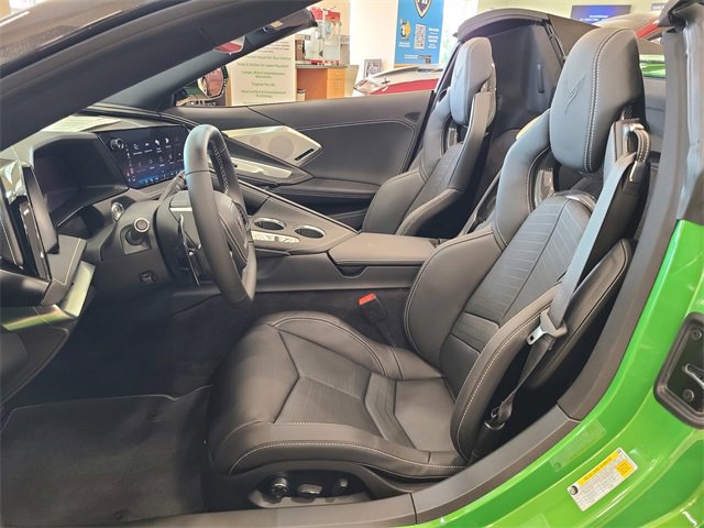 2026 Chevrolet Corvette Stingray 2LT photo 13