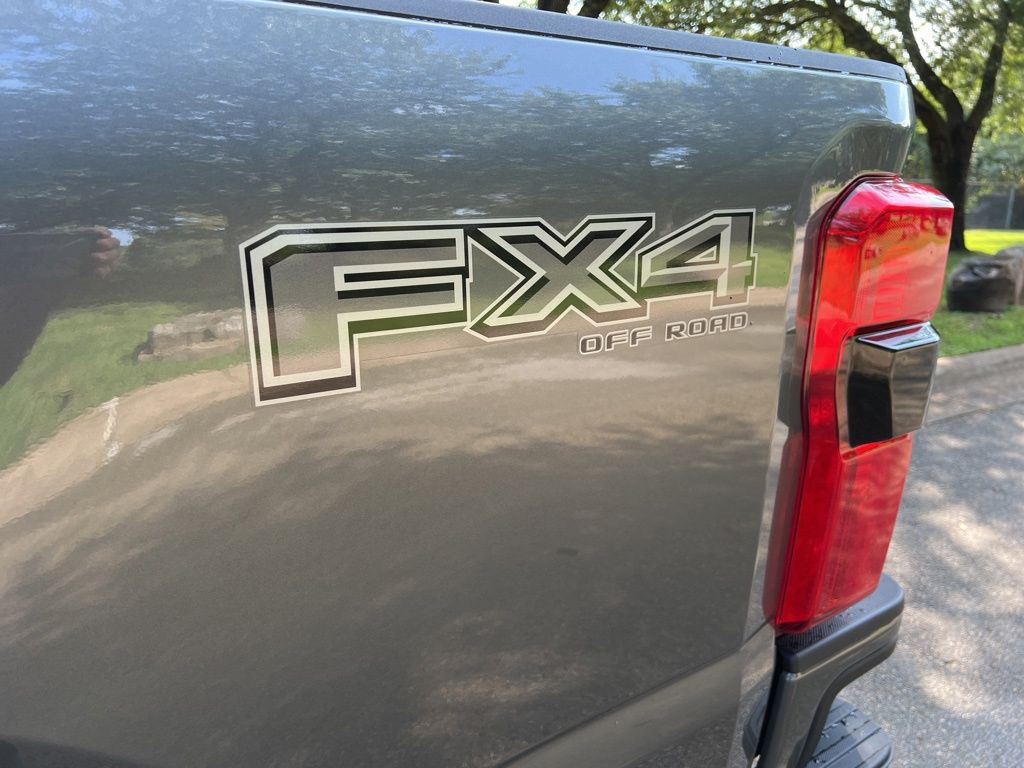 2026 Ford F-350 XLT photo 52