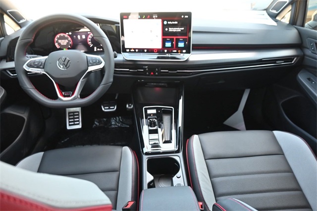 2025 Volkswagen Golf GTI Autobahn photo 7