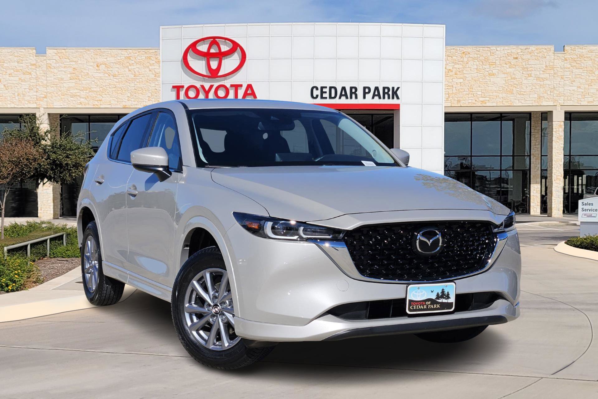 2025 Mazda CX-5 S Preferred package's photo
